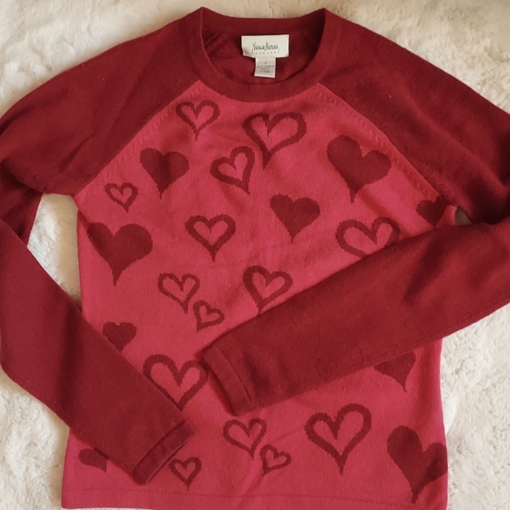 Neiman Marcus 100% Cashmere Hearts Sweater Berry Pink Valentine Size Small